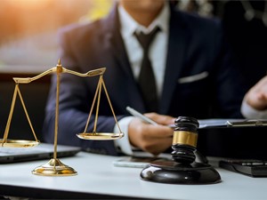 1ª consulta gratuita en asuntos de derecho bancario, ¡llámanos!